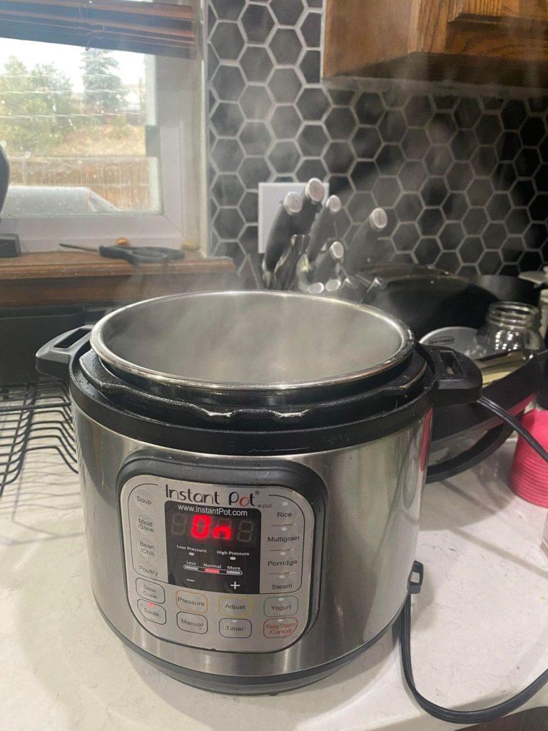 boiling water in an instant pot